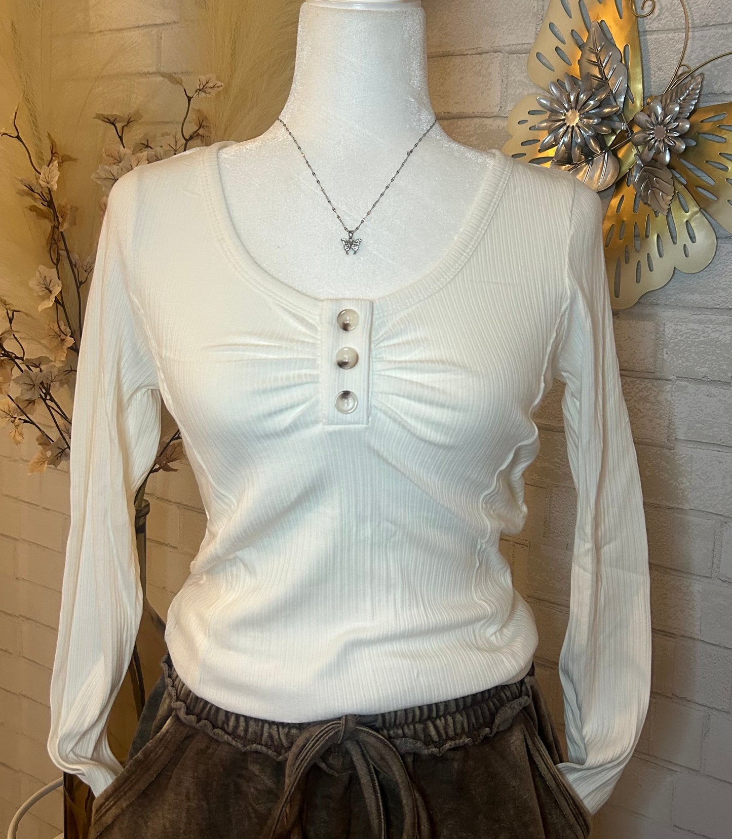 Textured Cinched Long Sleeve Top