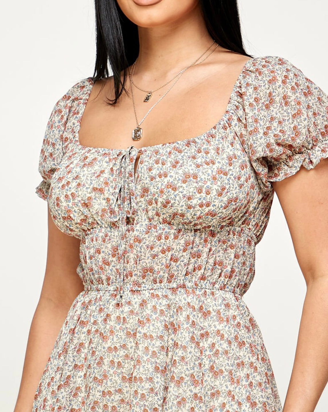 Lily Floral Tie Front Cutout Ruffle Hem
Romper