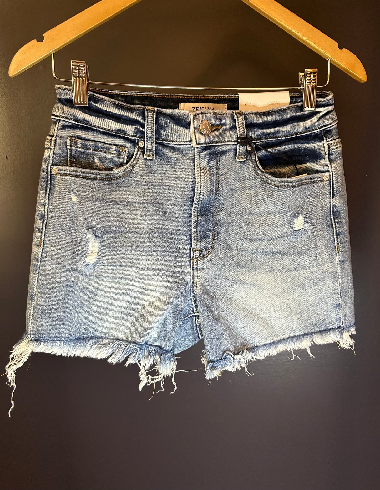 Zenana-Raw Frayed Hem Ripped Denim Shorts. (More Colors)
