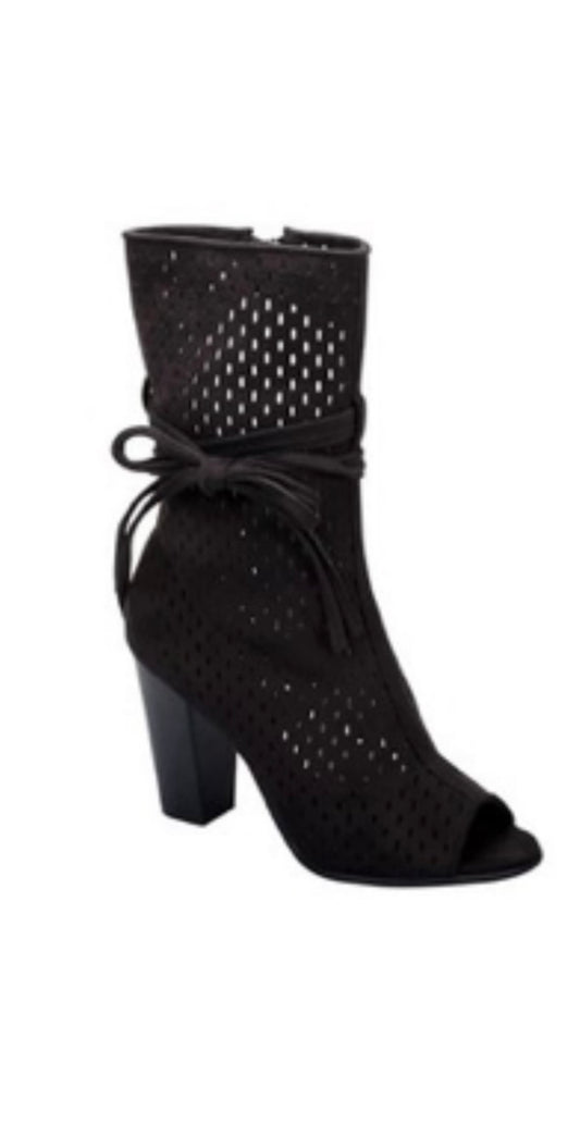 Peep Toe Booties W/Side
Tie Detail