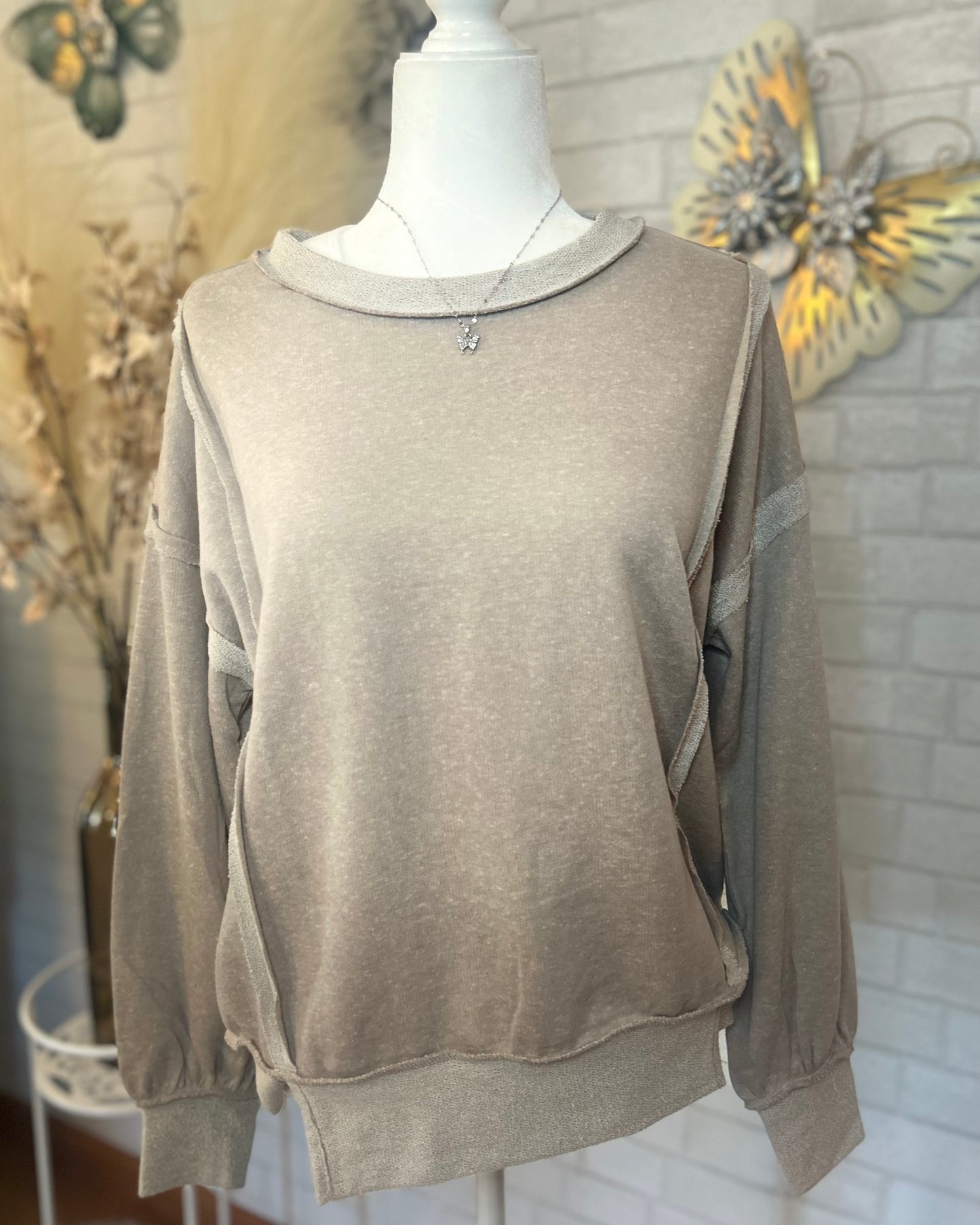 Zenana-Washed Bottom Band Exposed-Seam Sweatshirt(More Colors)
