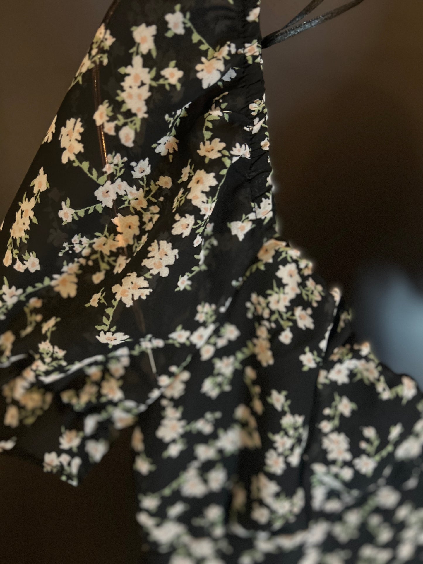 Floral Woven Print Short Sleeve Tied Waist Romper