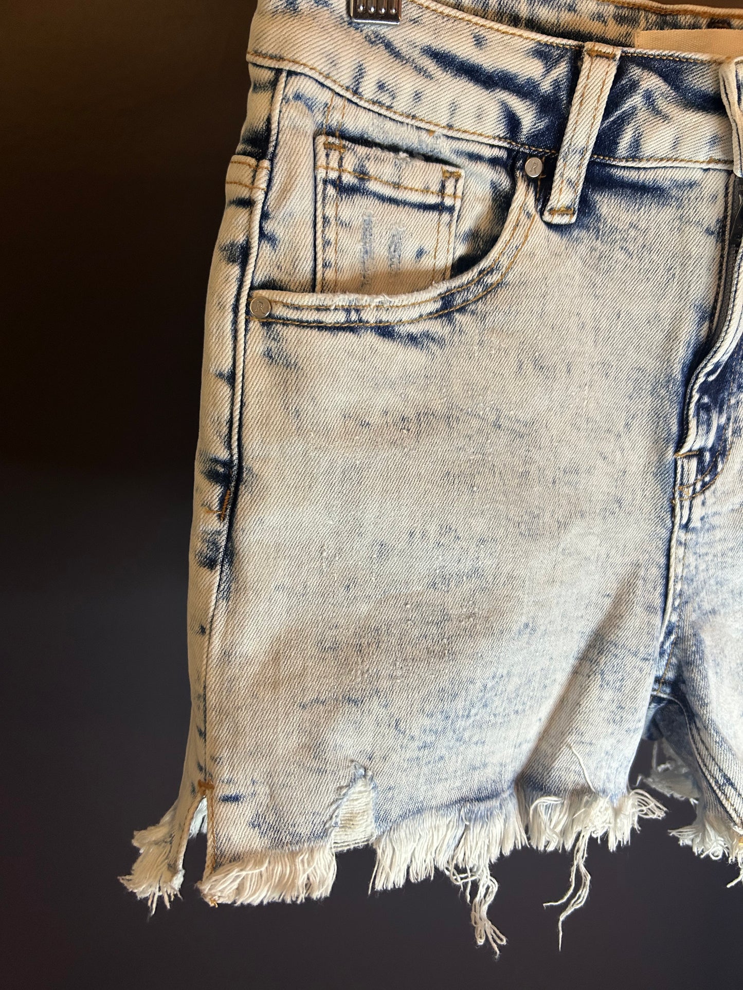 Risen Acid Wash Jean Shorts W/Side Slits