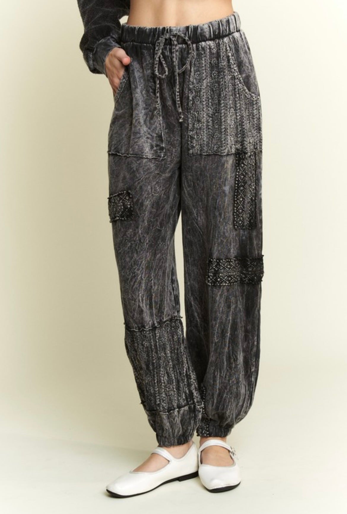 J.Her-MineralWash Eyelet detailed Boho Joggers